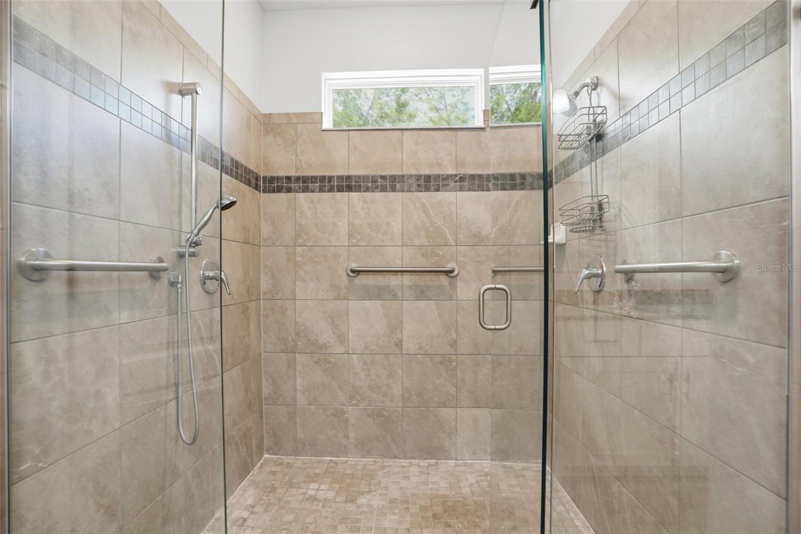 4 VINCA St HOMOSASSA, FL 34446