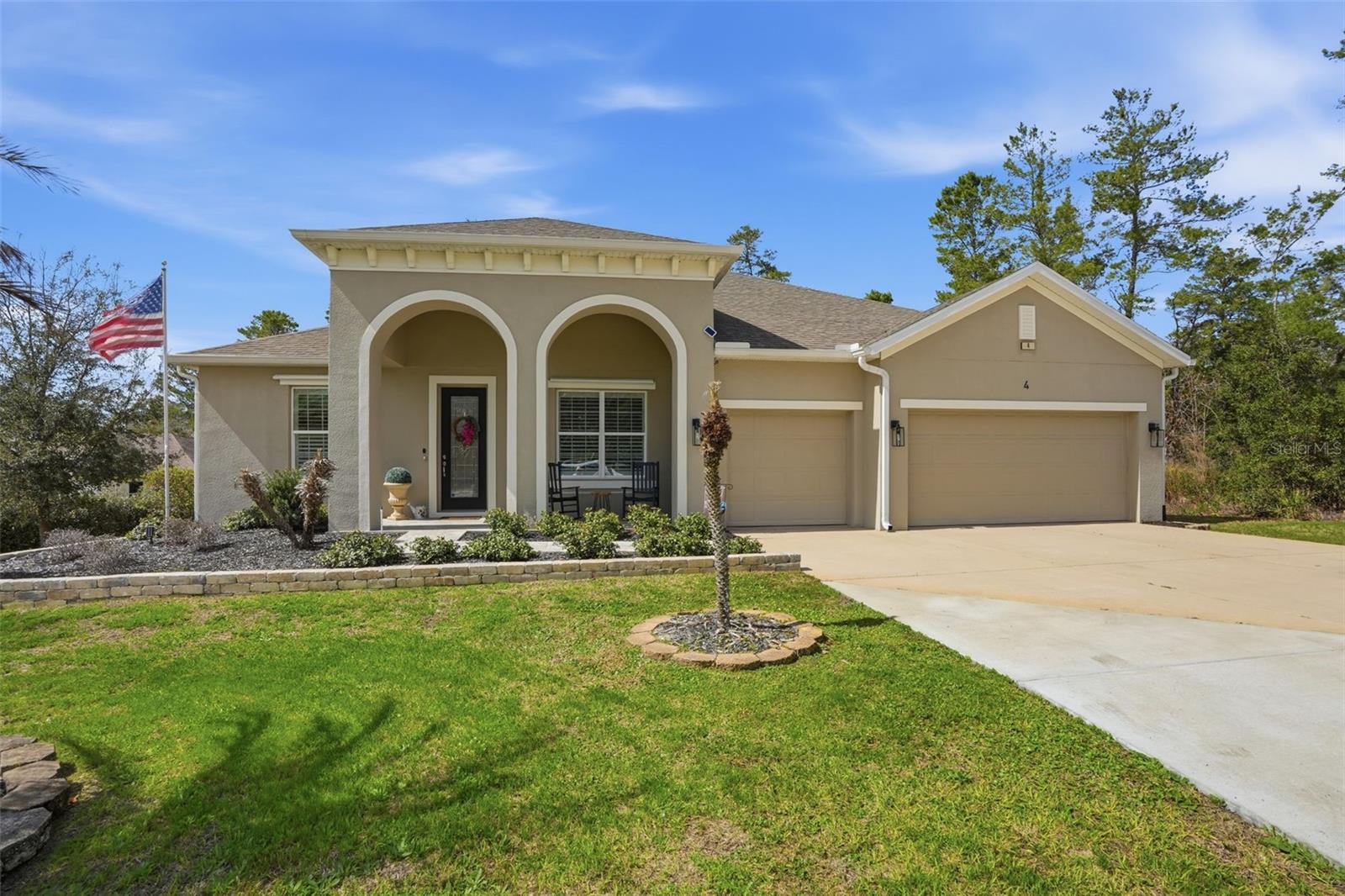 4 VINCA St HOMOSASSA, FL 34446