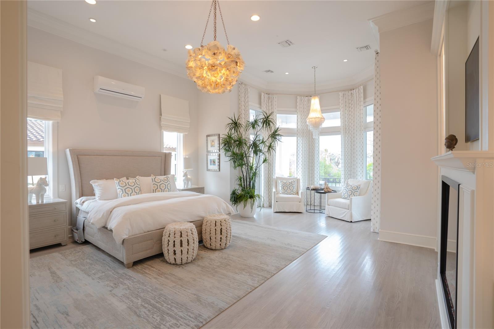 1541 BAY Pt Dr SARASOTA, FL 34236