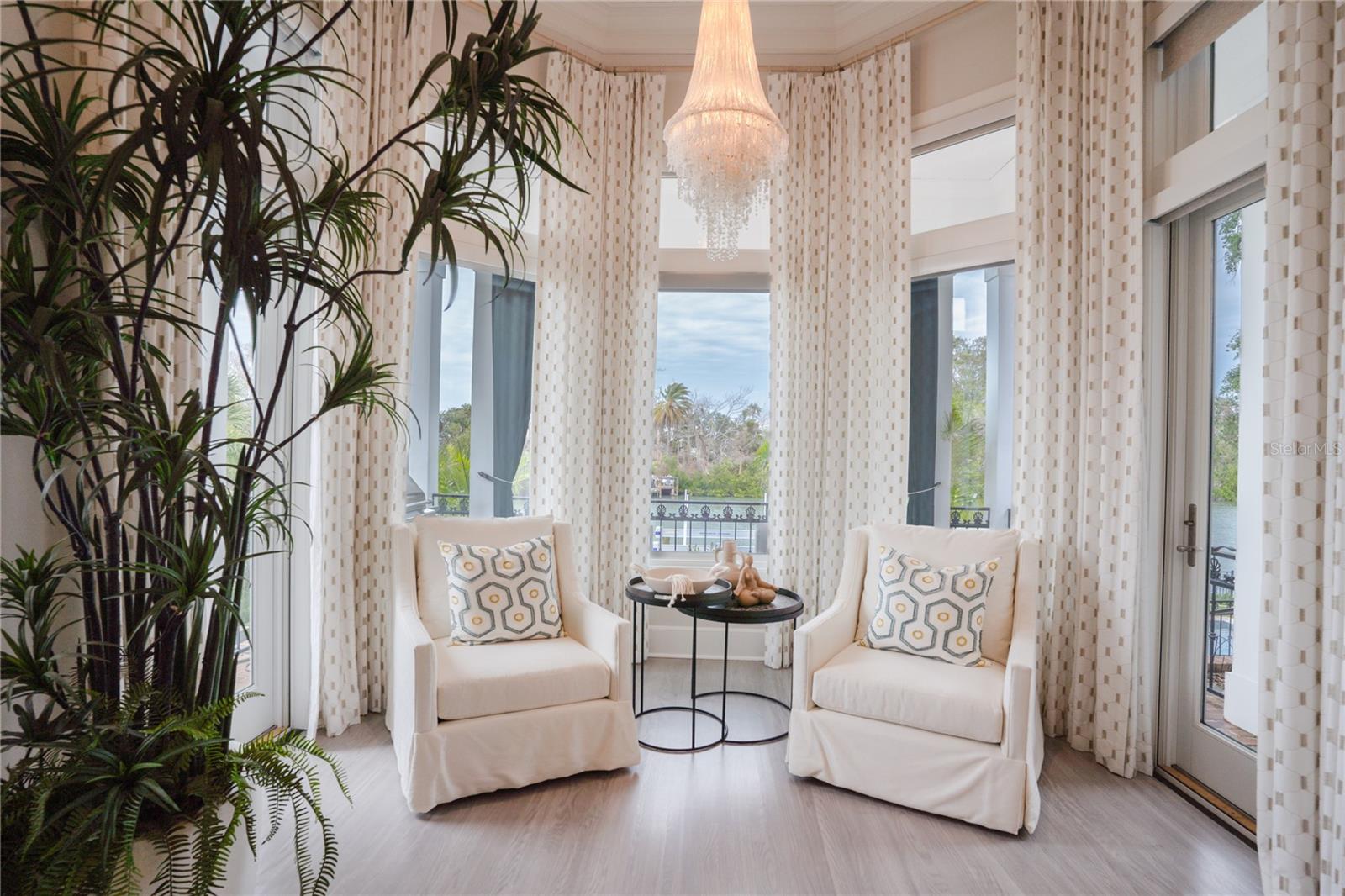 1541 BAY Pt Dr SARASOTA, FL 34236