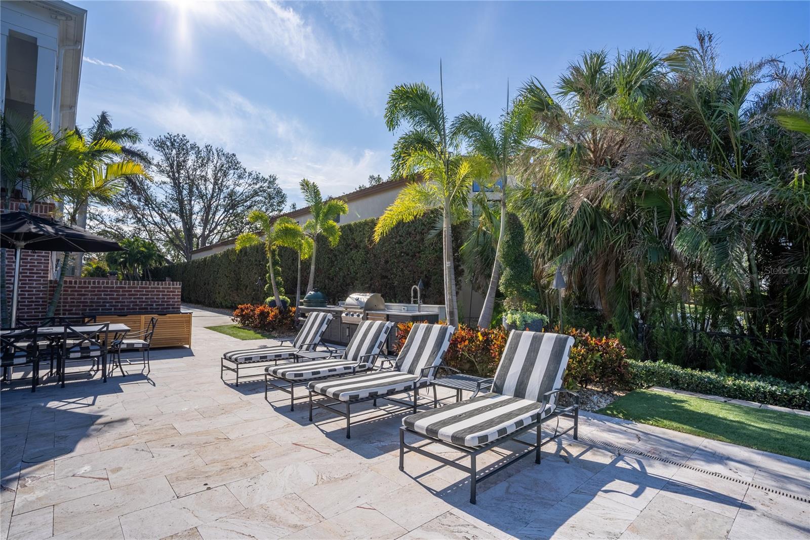 1541 BAY Pt Dr SARASOTA, FL 34236