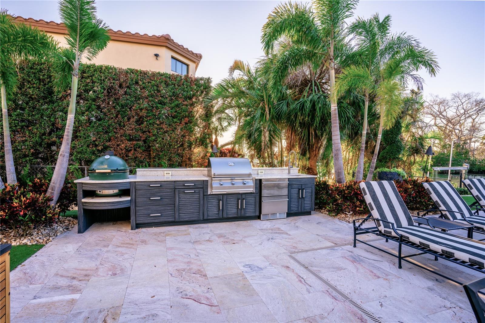 1541 BAY Pt Dr SARASOTA, FL 34236