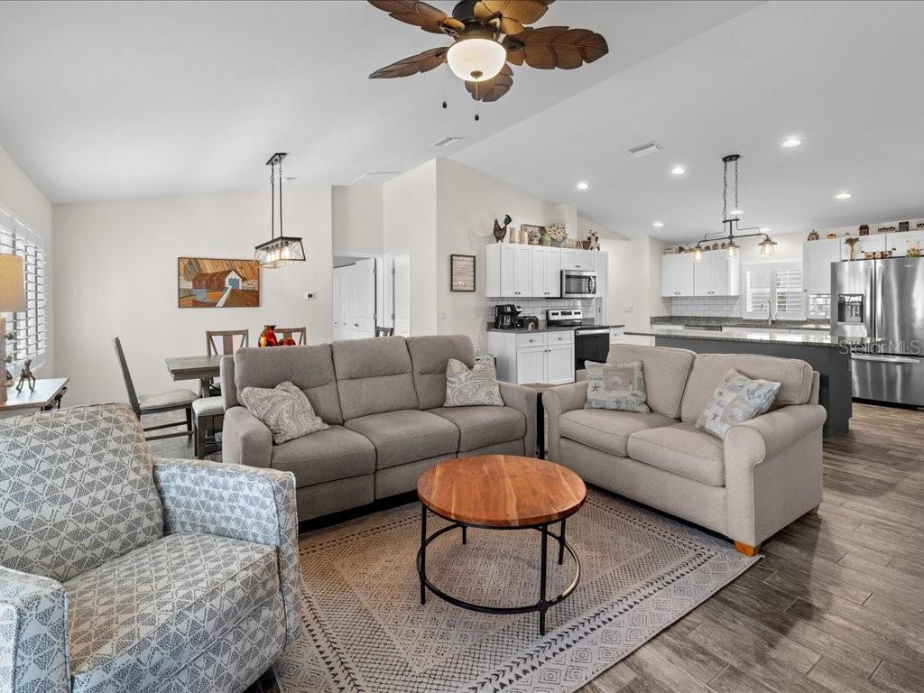 18597 Lk WORTH Blvd PORT CHARLOTTE, FL 33948