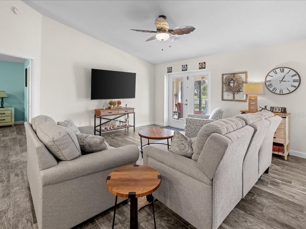 18597 Lk WORTH Blvd PORT CHARLOTTE, FL 33948