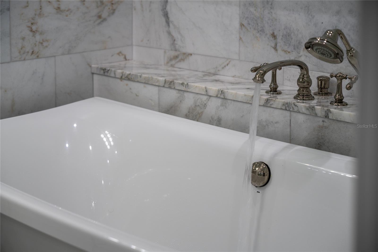 727 Park Lk Cir ORLANDO, FL 32803