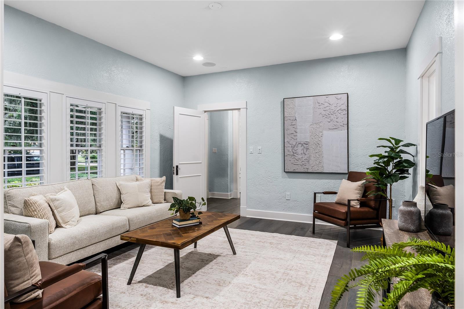 727 Park Lk Cir ORLANDO, FL 32803