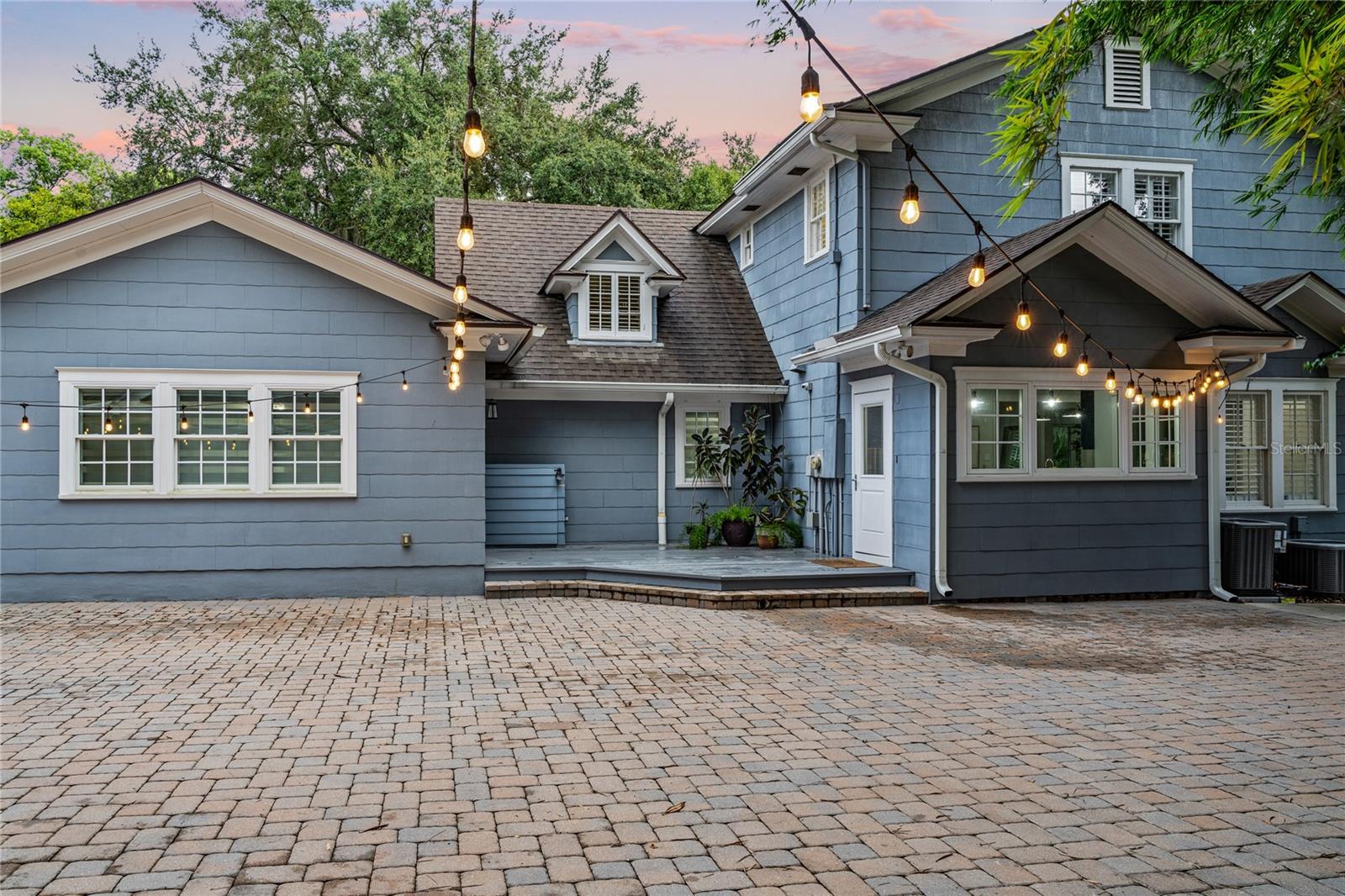 727 Park Lk Cir ORLANDO, FL 32803