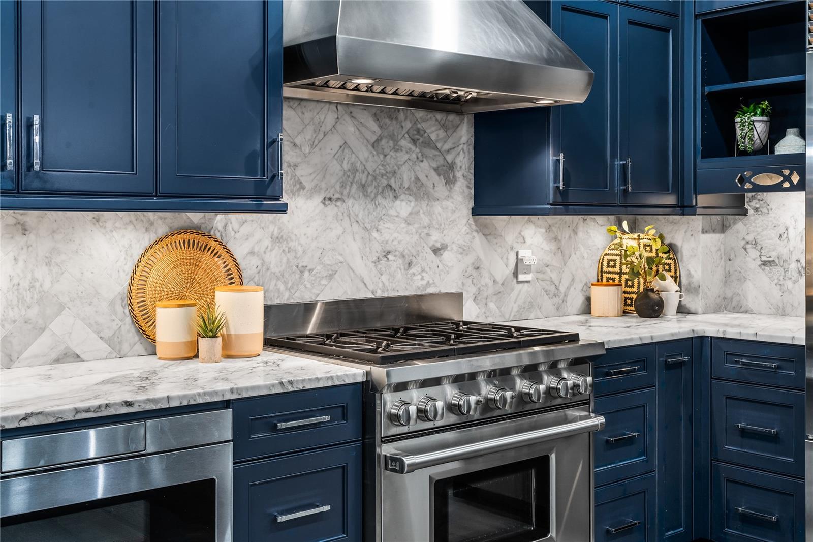 727 Park Lk Cir ORLANDO, FL 32803