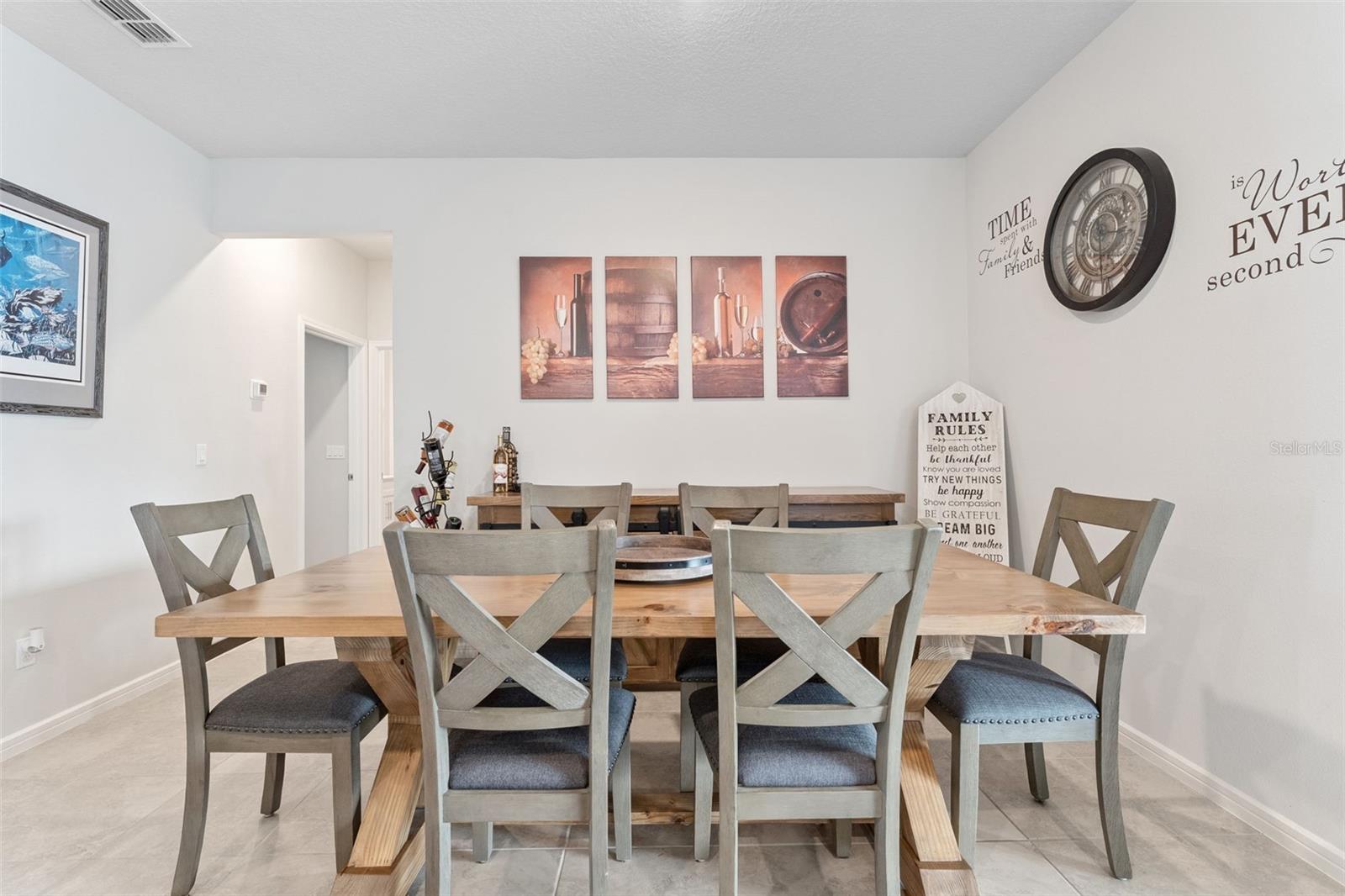 1989 Spg SHOWER Cir KISSIMMEE, FL 34744