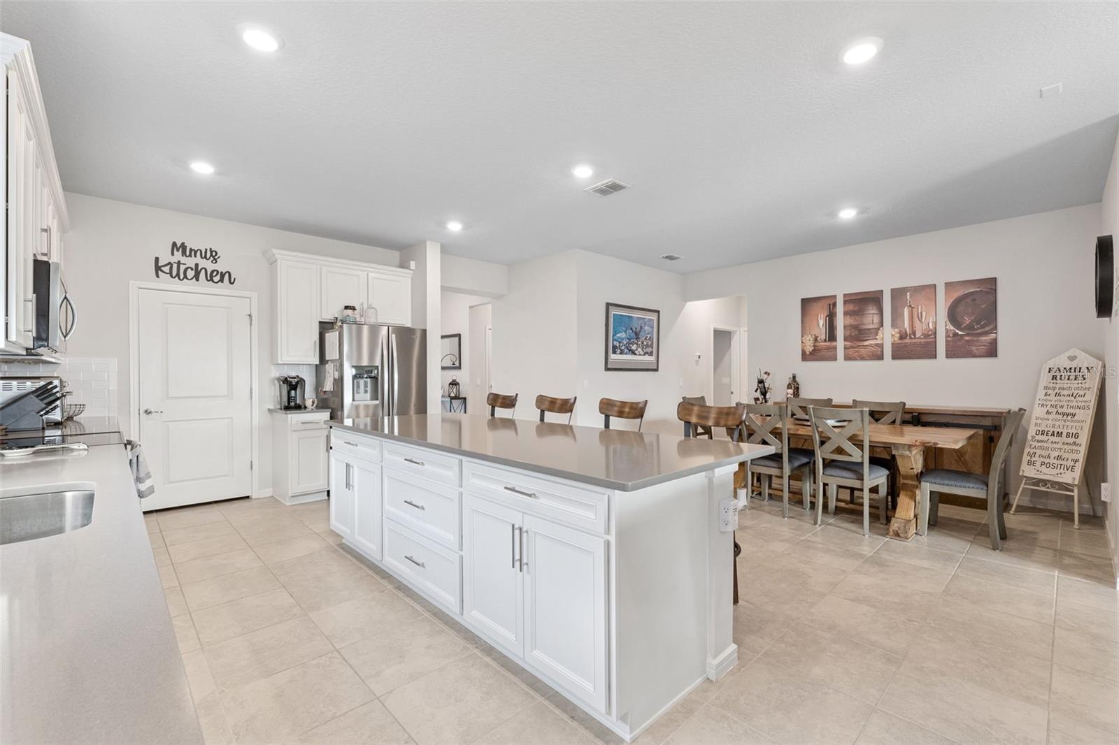 1989 Spg SHOWER Cir KISSIMMEE, FL 34744