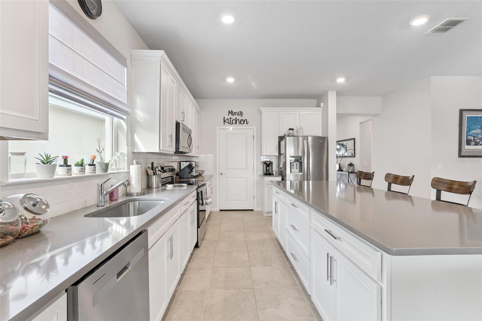 1989 Spg SHOWER Cir KISSIMMEE, FL 34744