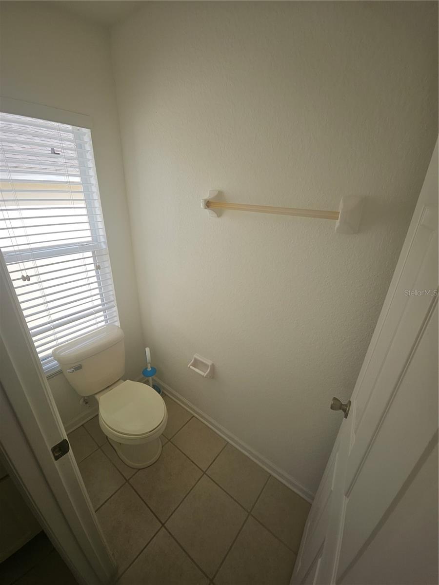 2619 DINVILLE St KISSIMMEE, FL 34747