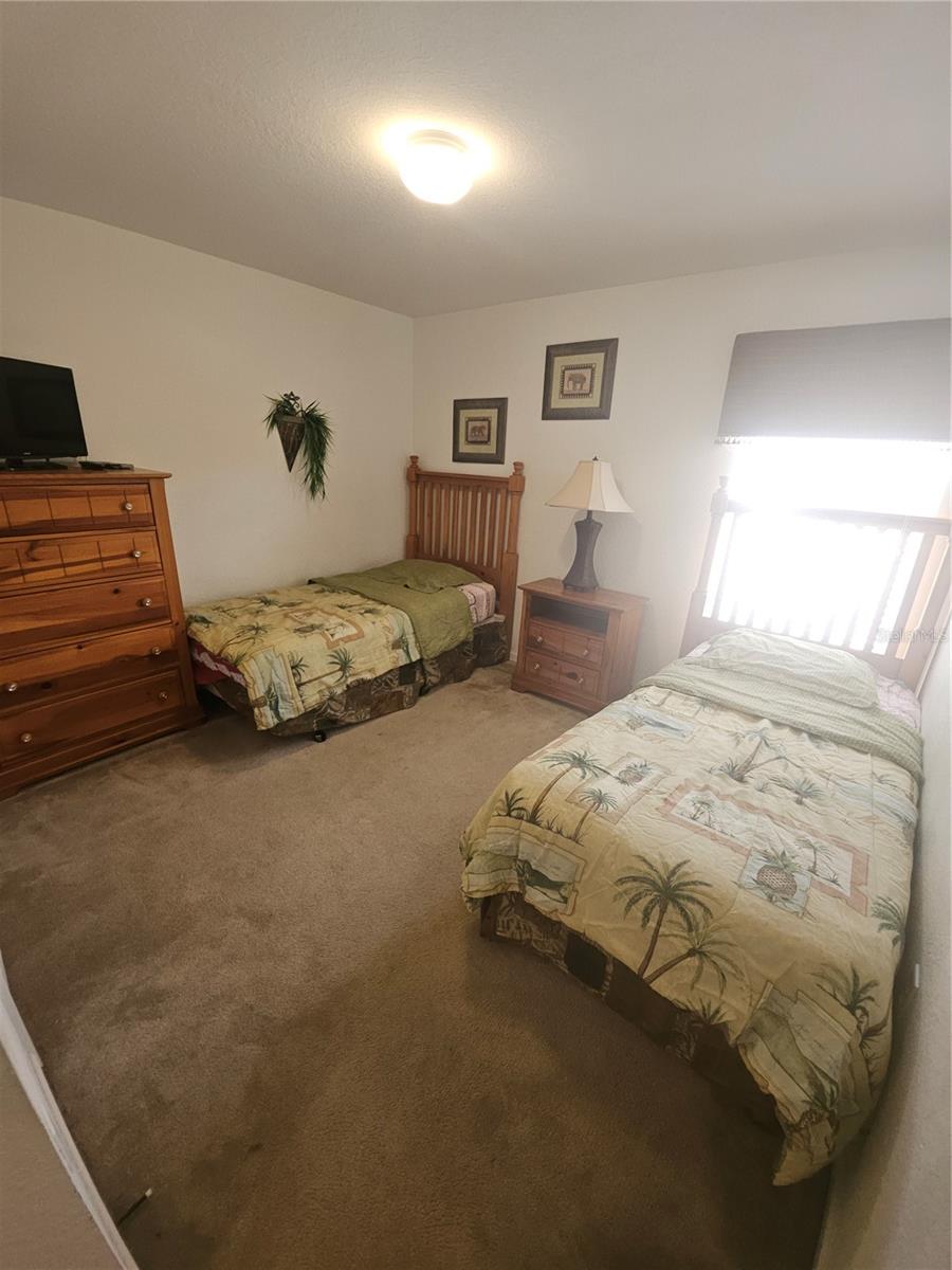 2619 DINVILLE St KISSIMMEE, FL 34747