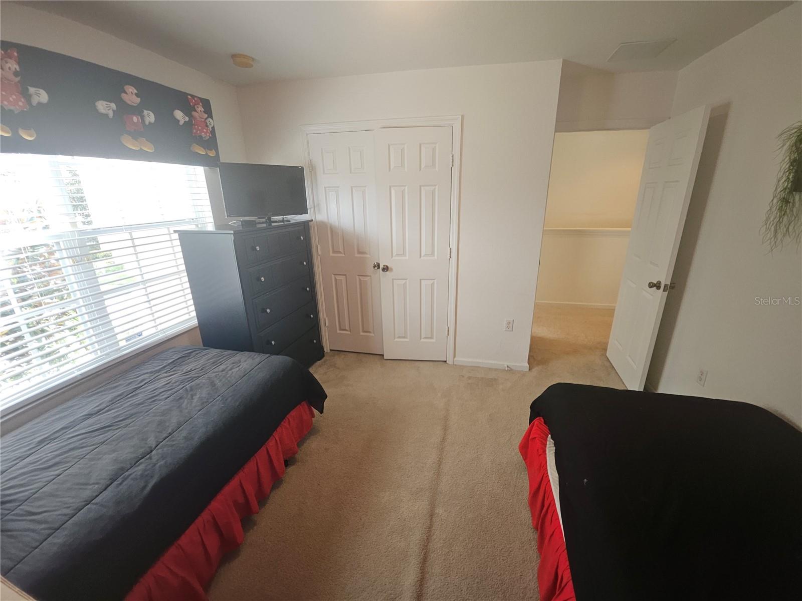 2619 DINVILLE St KISSIMMEE, FL 34747