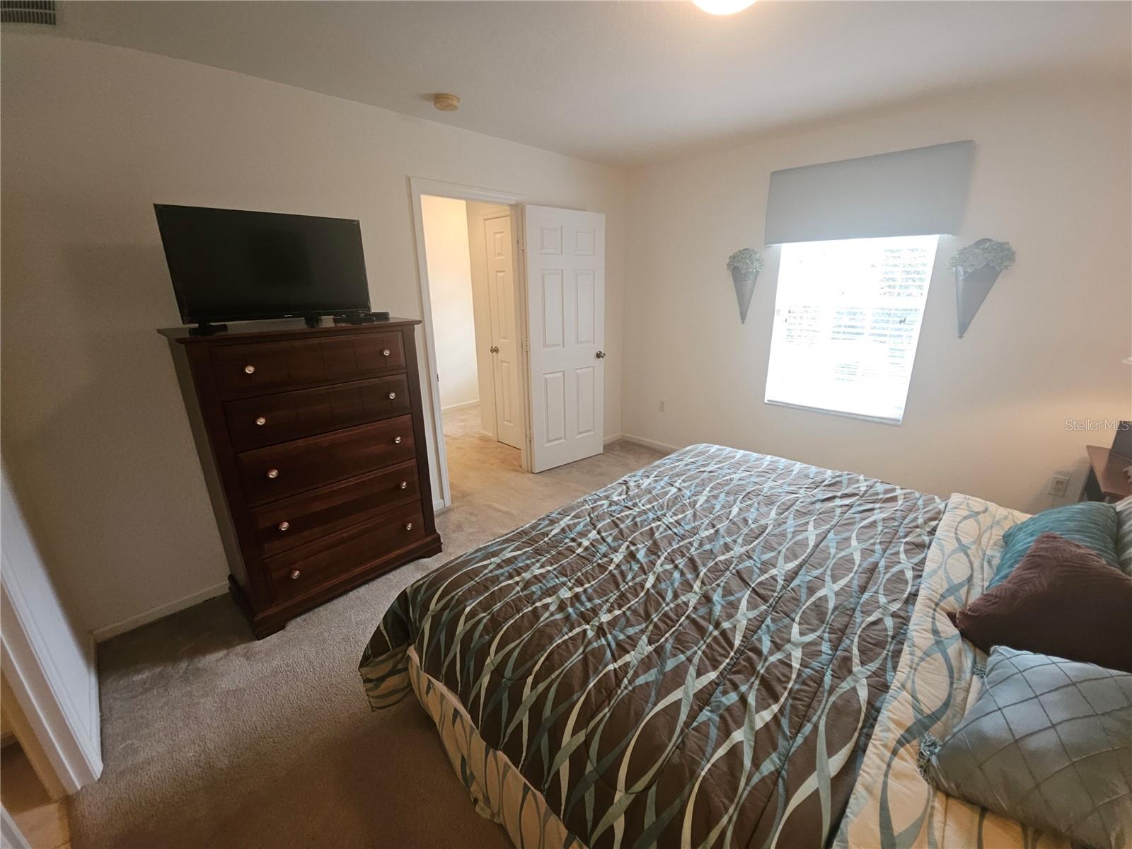 2619 DINVILLE St KISSIMMEE, FL 34747