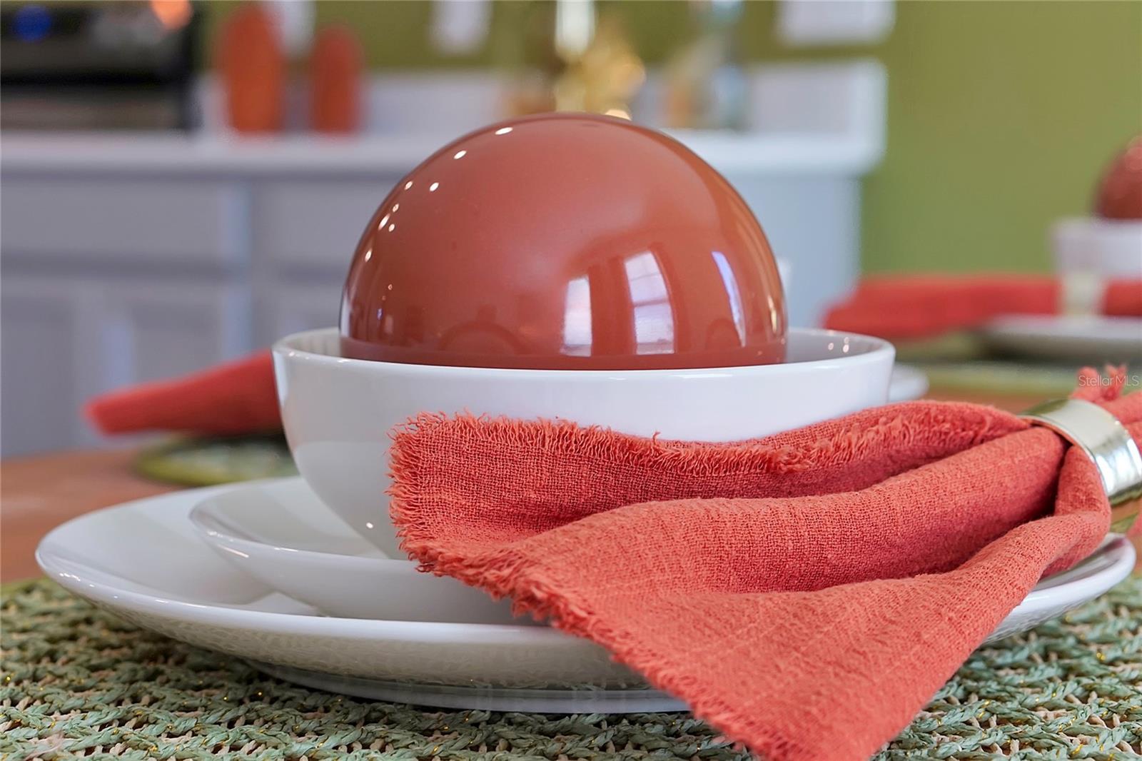 1784 SANIBEL Dr DAVENPORT, FL 33896