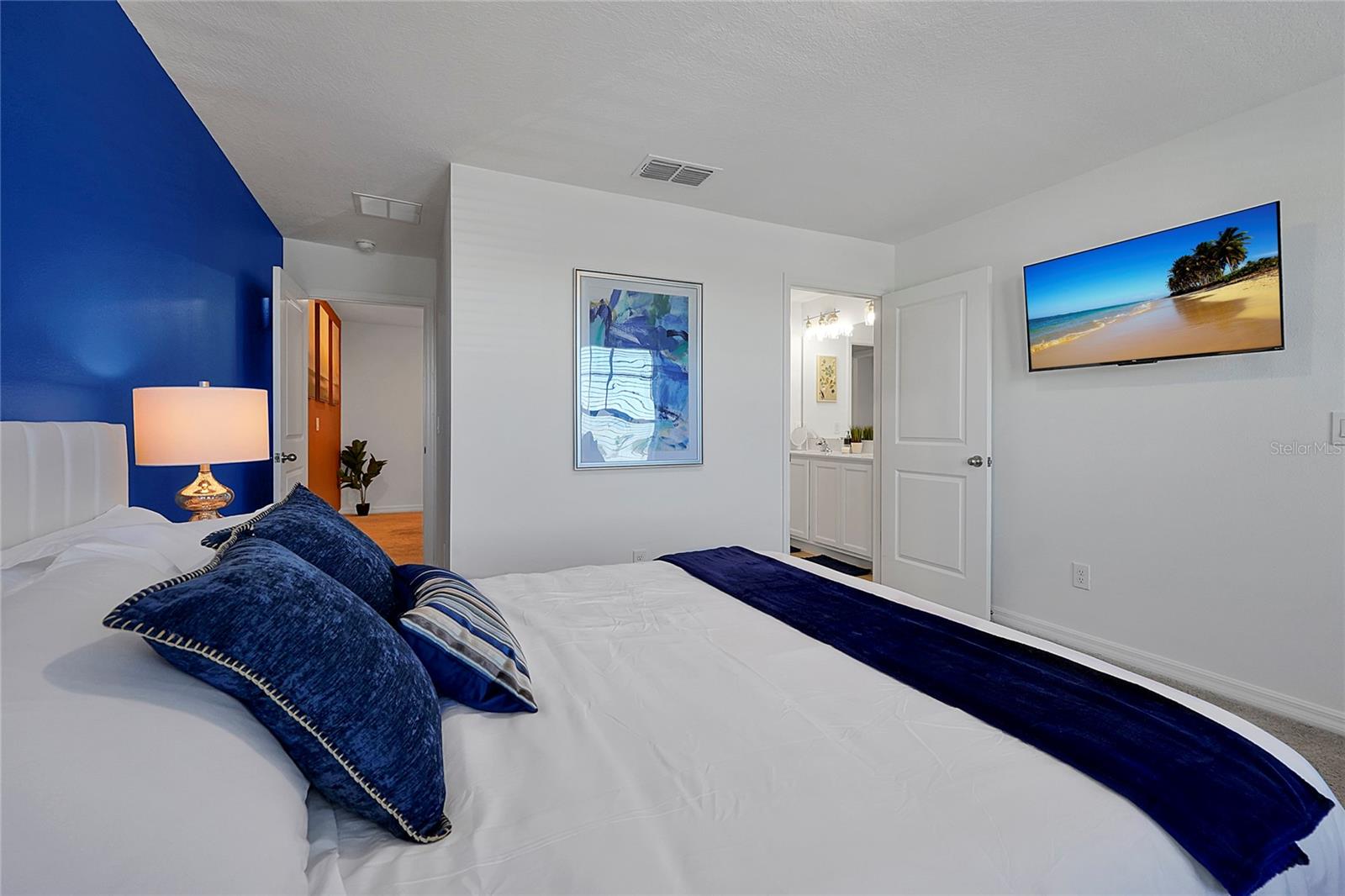 1784 SANIBEL Dr DAVENPORT, FL 33896