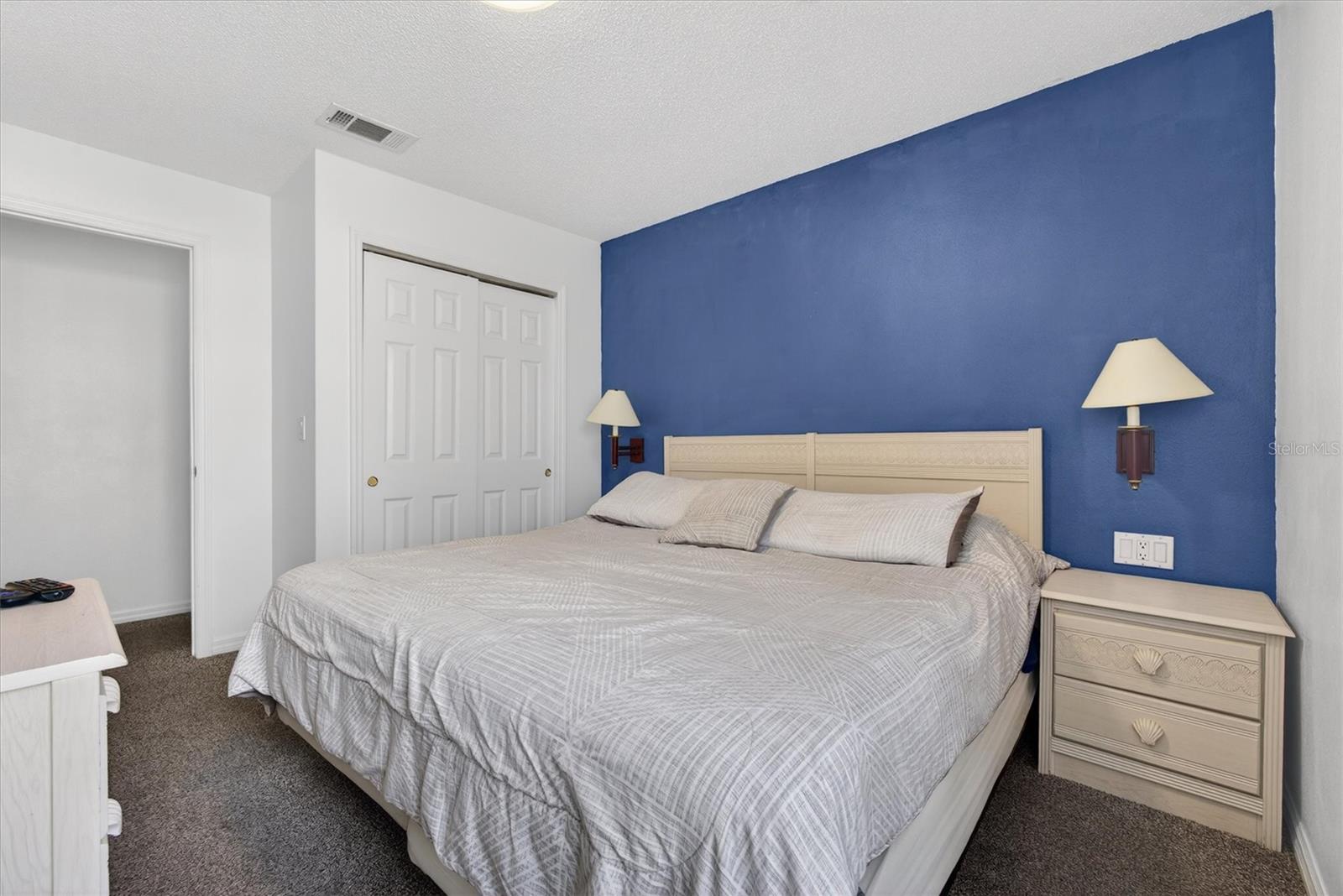 1066 Park Rdg Cir KISSIMMEE, FL 34746