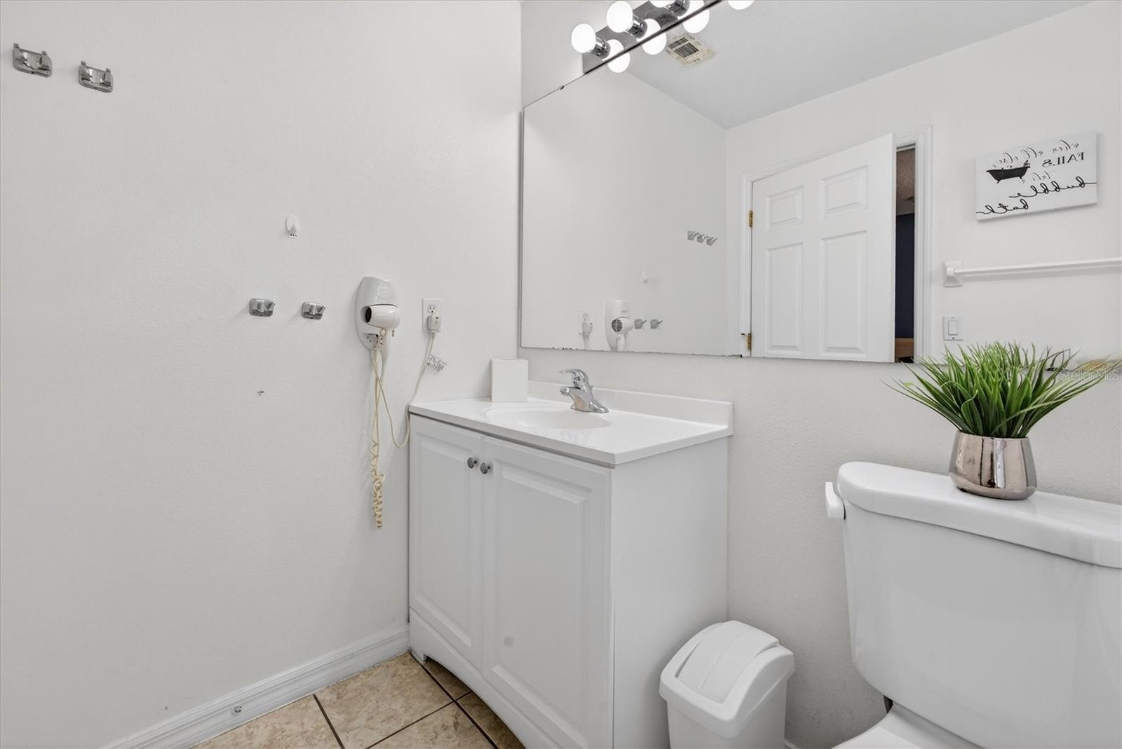 1066 Park Rdg Cir KISSIMMEE, FL 34746