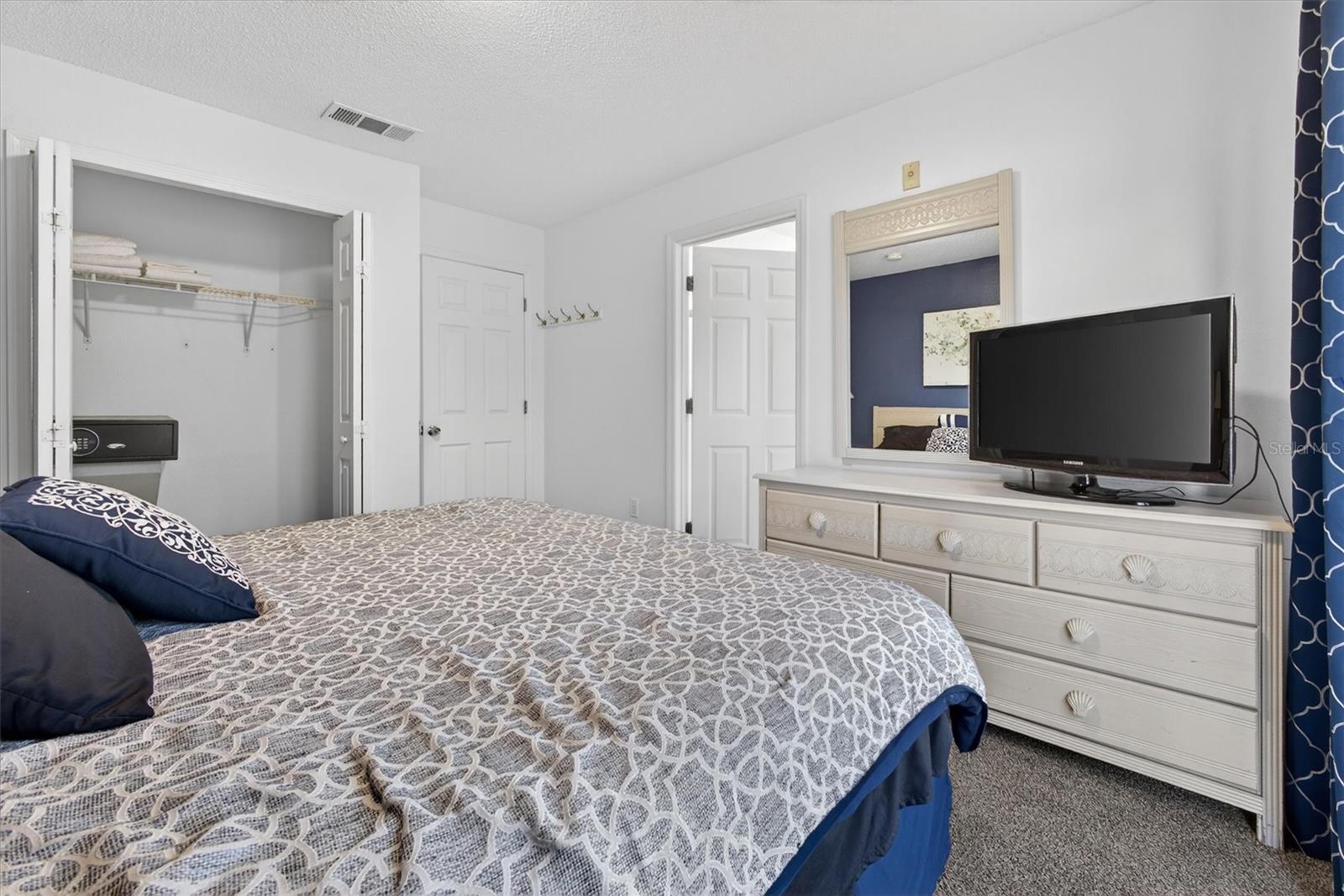 1066 Park Rdg Cir KISSIMMEE, FL 34746