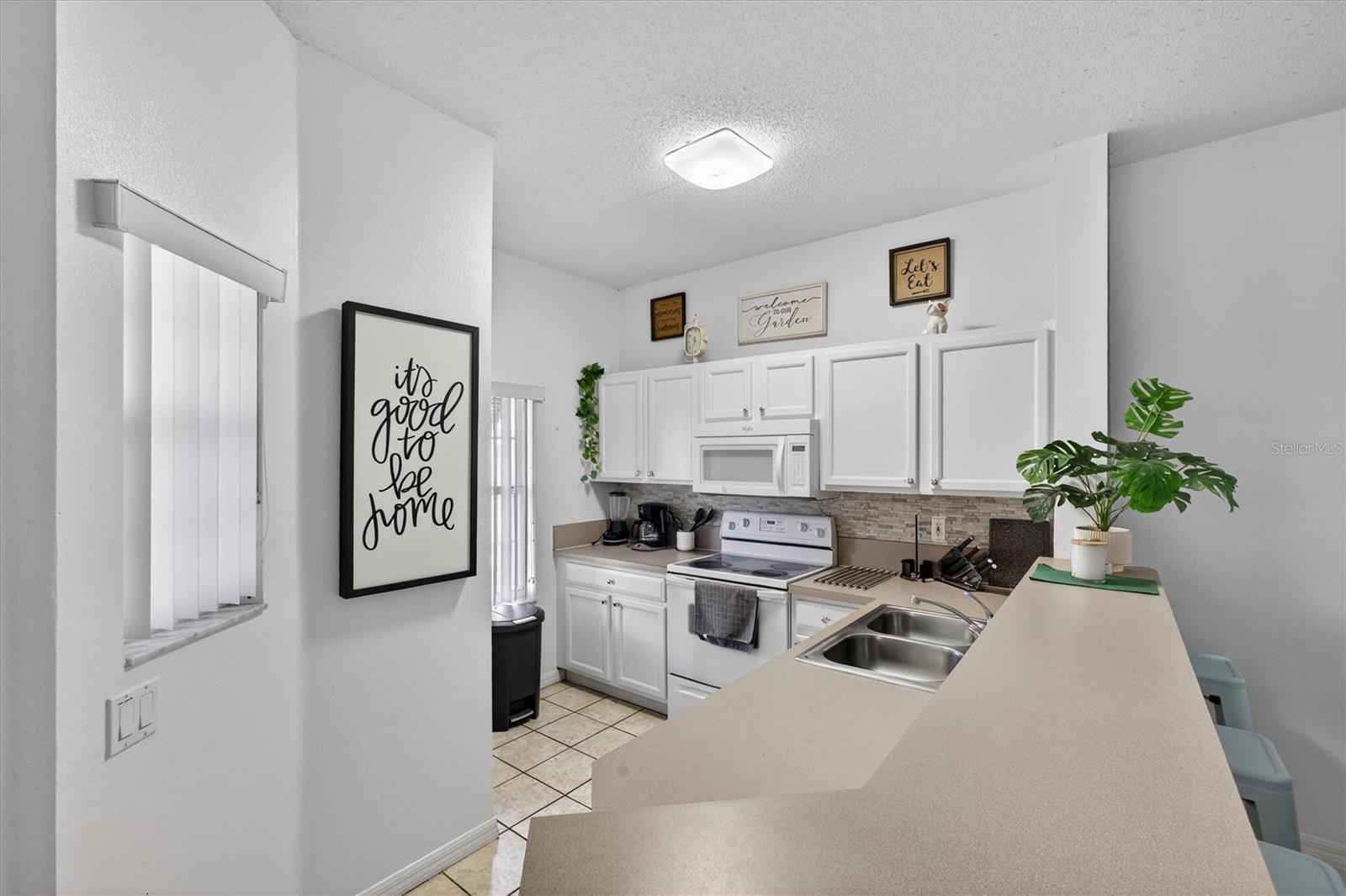 1066 Park Rdg Cir KISSIMMEE, FL 34746