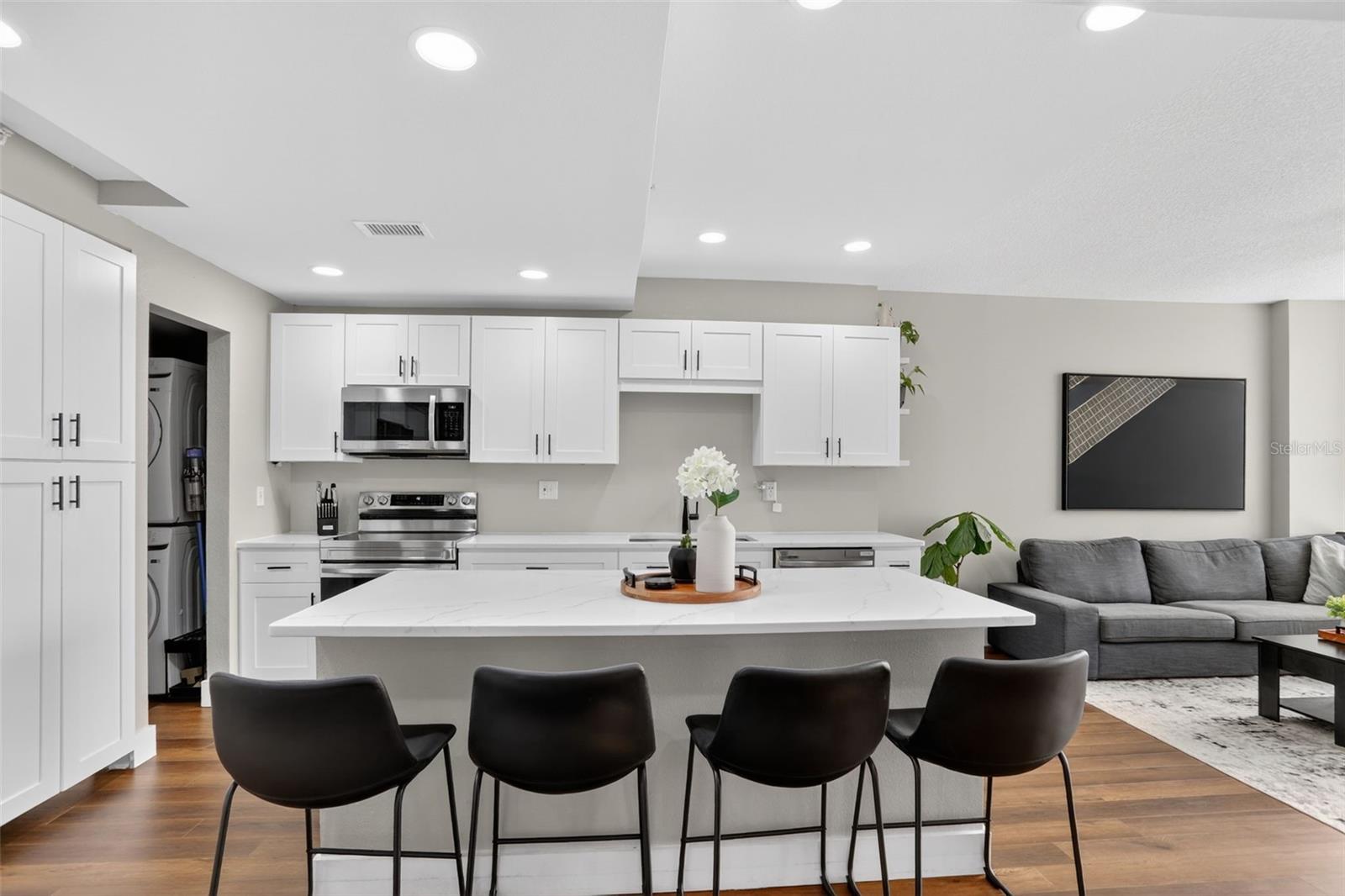 322 E CENTRAL Blvd #1207 ORLANDO, FL 32801