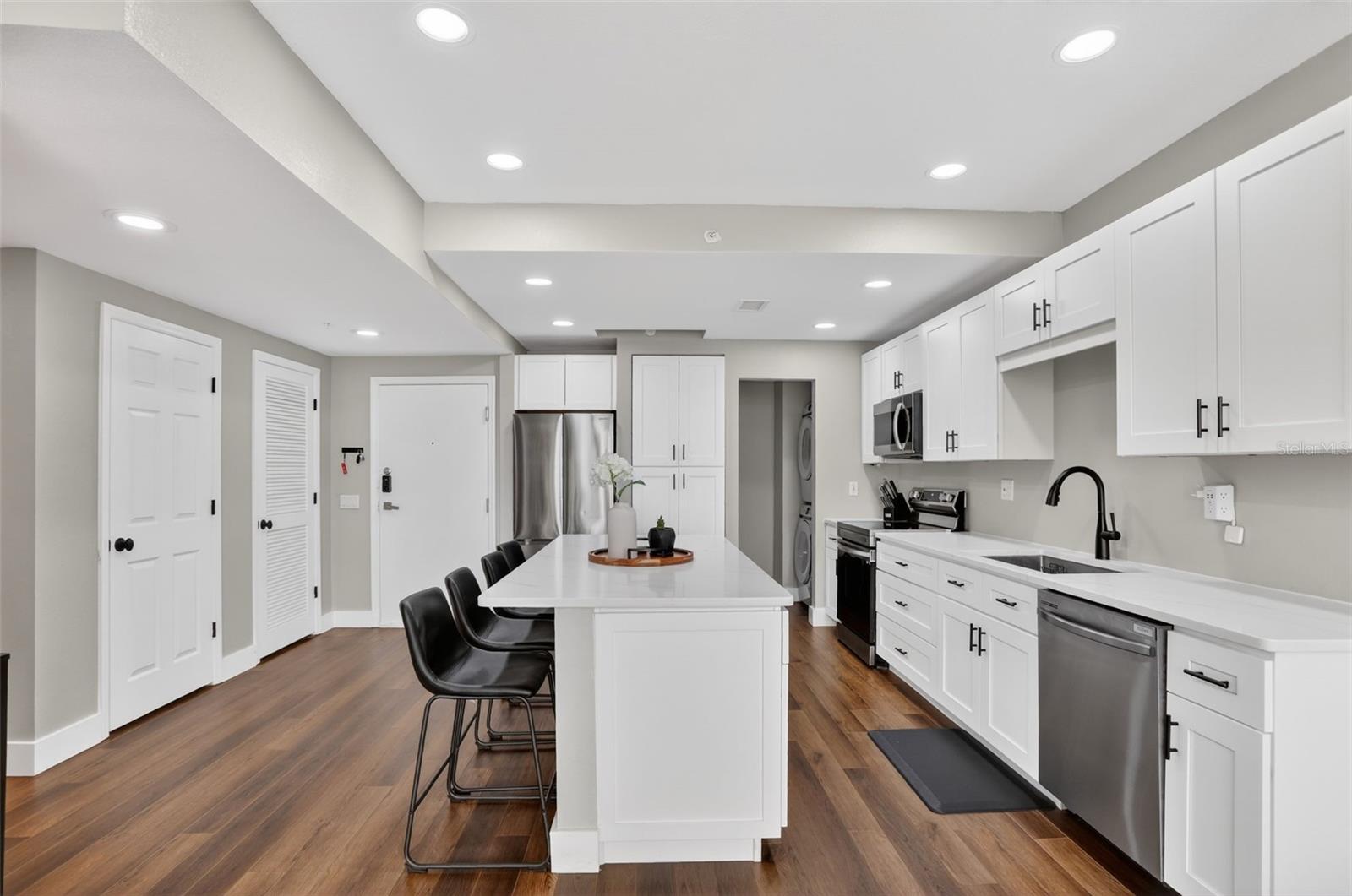 322 E CENTRAL Blvd #1207 ORLANDO, FL 32801