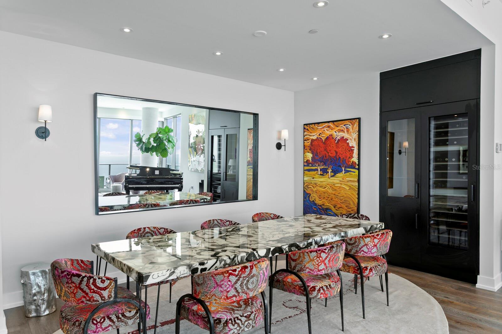 100 1ST Ave #3905 ST PETERSBURG, FL 33701