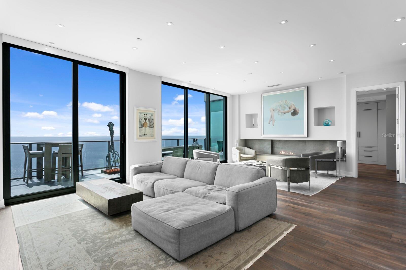 100 1ST Ave #3905 ST PETERSBURG, FL 33701