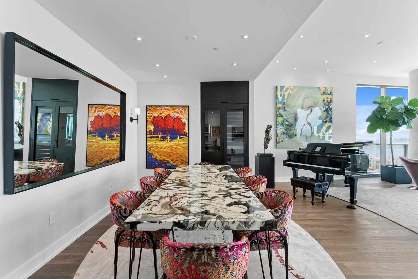 100 1ST Ave #3905 ST PETERSBURG, FL 33701