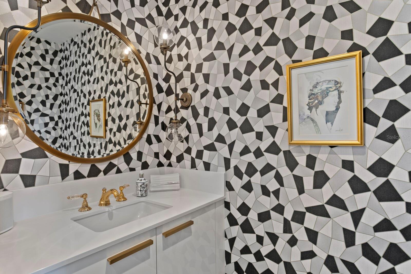 100 1ST Ave #3905 ST PETERSBURG, FL 33701