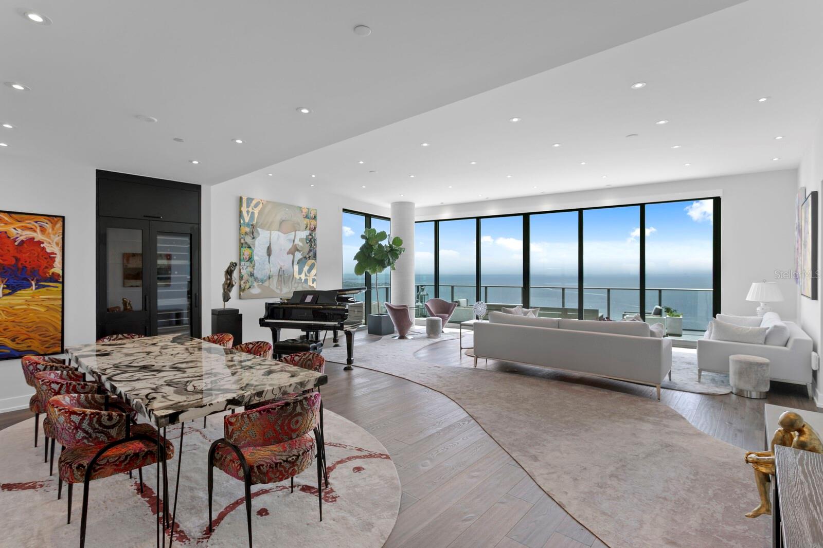 100 1ST Ave #3905 ST PETERSBURG, FL 33701