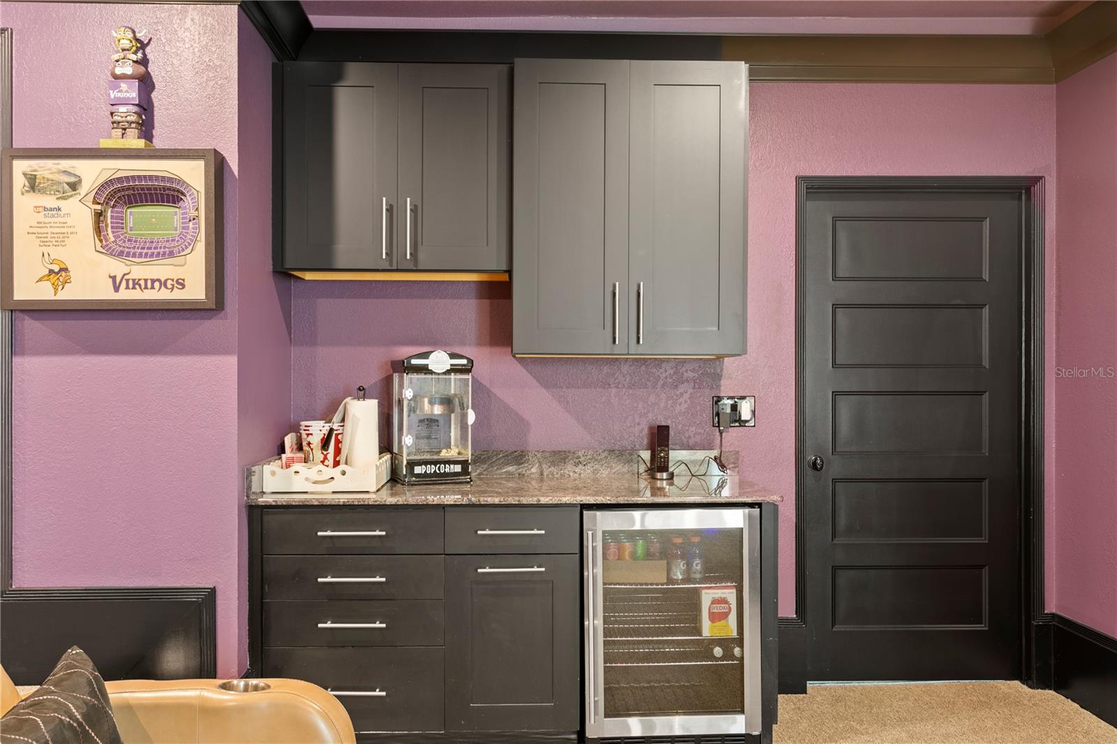 1237 BRIGHTWATERS Blvd ST PETERSBURG, FL 33704