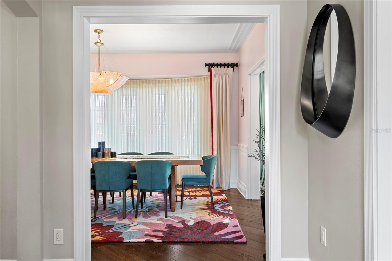 1237 BRIGHTWATERS Blvd ST PETERSBURG, FL 33704