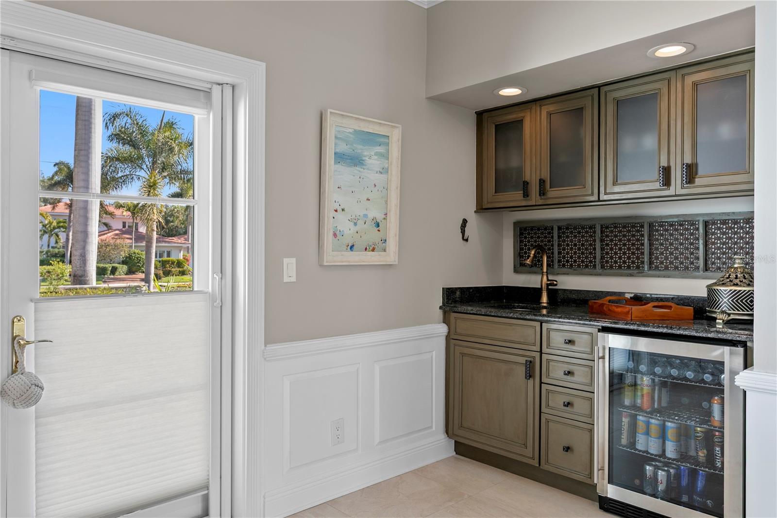 1237 BRIGHTWATERS Blvd ST PETERSBURG, FL 33704