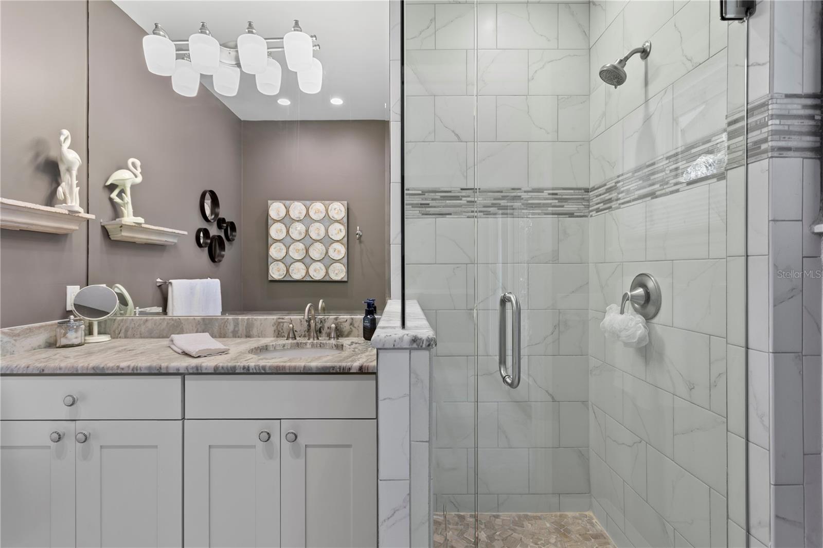 1237 BRIGHTWATERS Blvd ST PETERSBURG, FL 33704