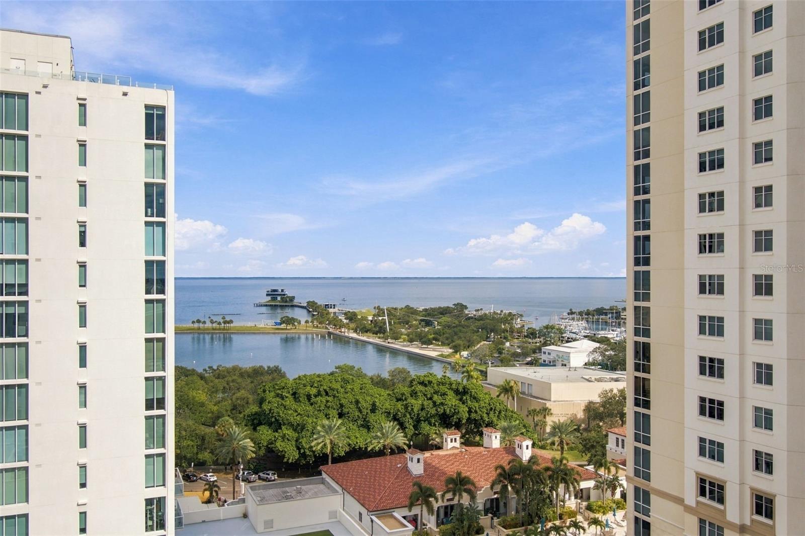 126 4TH Ave #1202 ST PETERSBURG, FL 33701