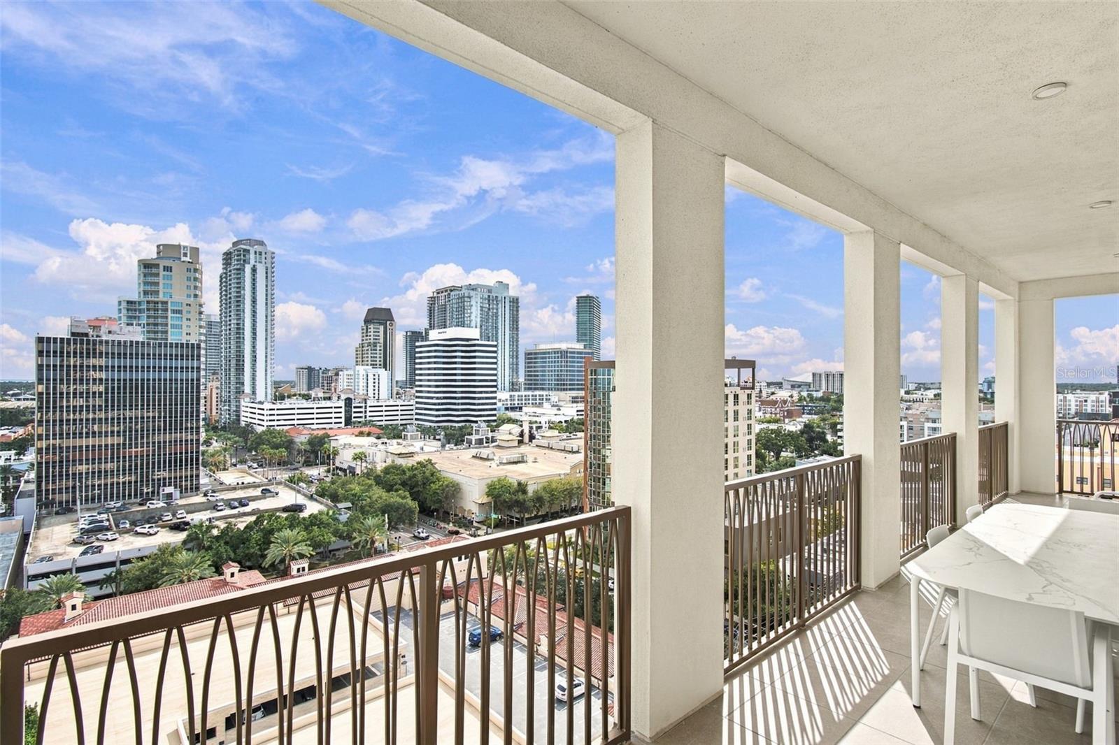126 4TH Ave #1202 ST PETERSBURG, FL 33701