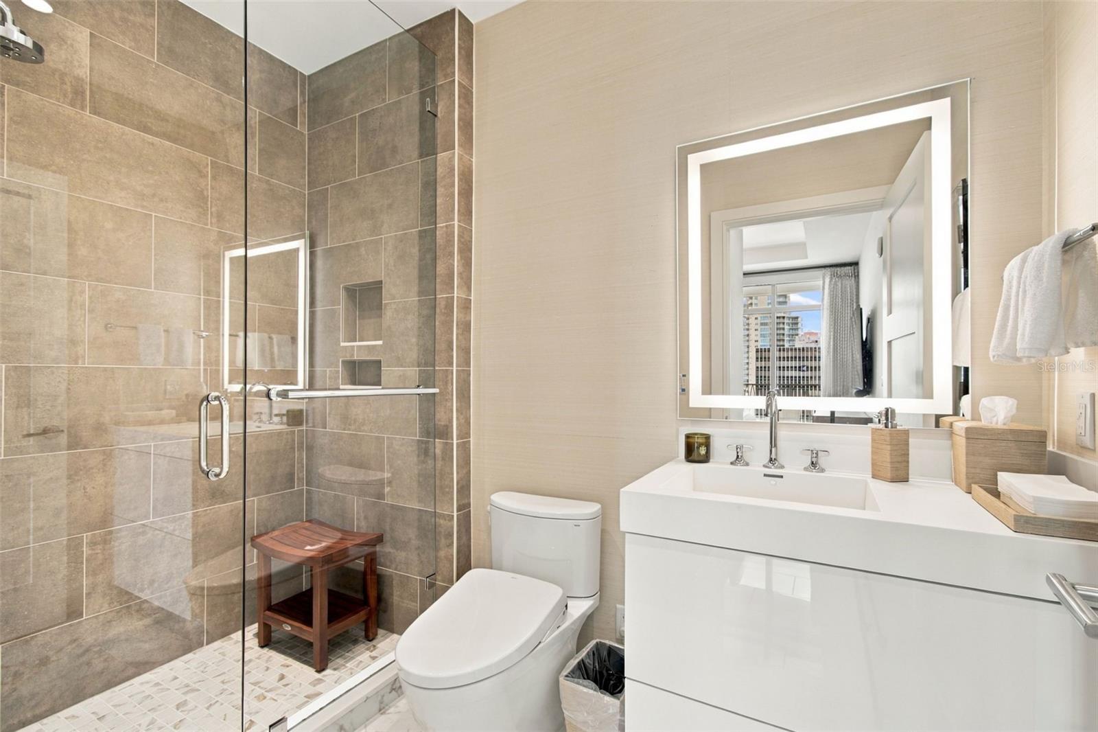 126 4TH Ave #1202 ST PETERSBURG, FL 33701