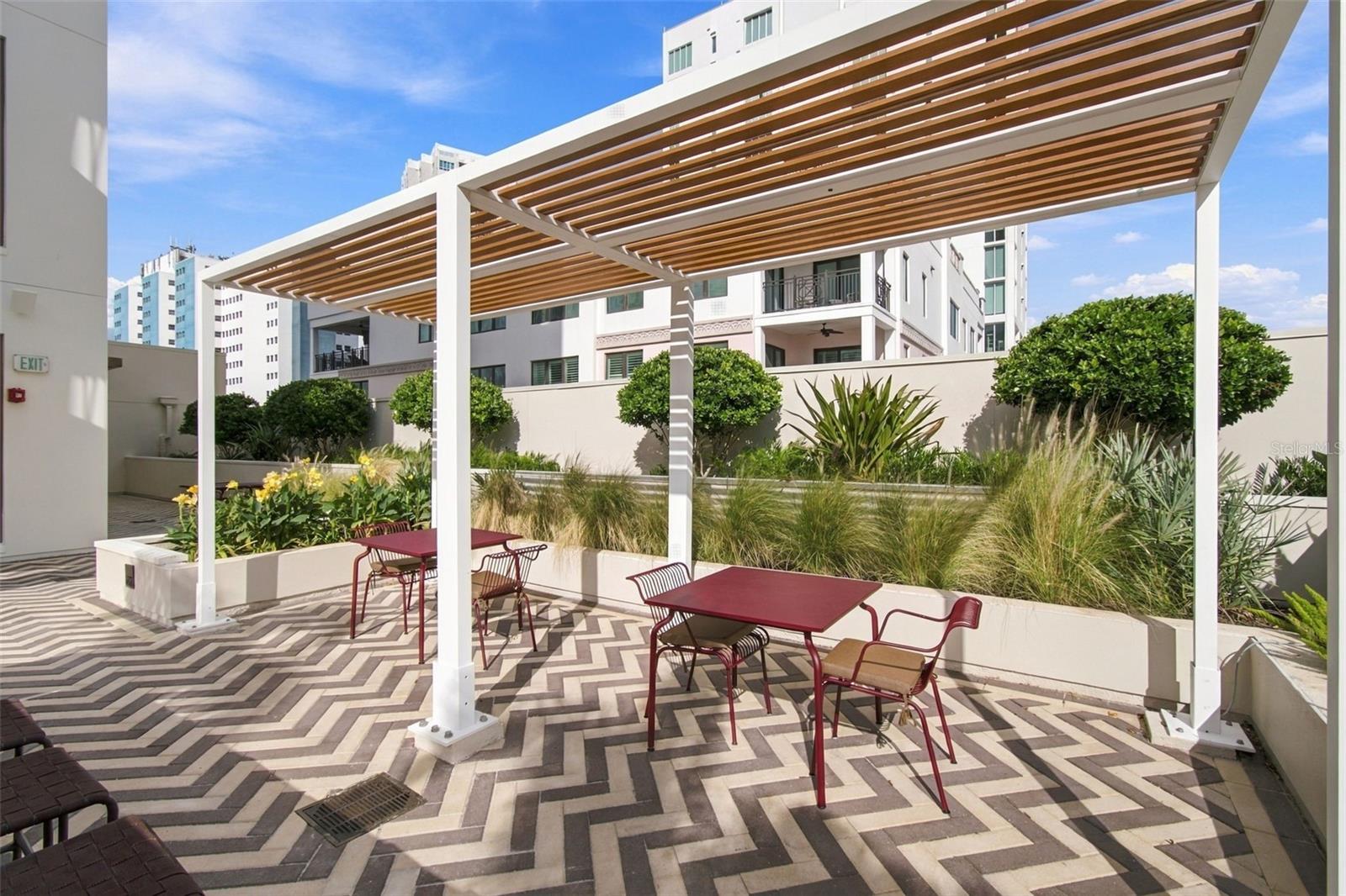 126 4TH Ave #1202 ST PETERSBURG, FL 33701