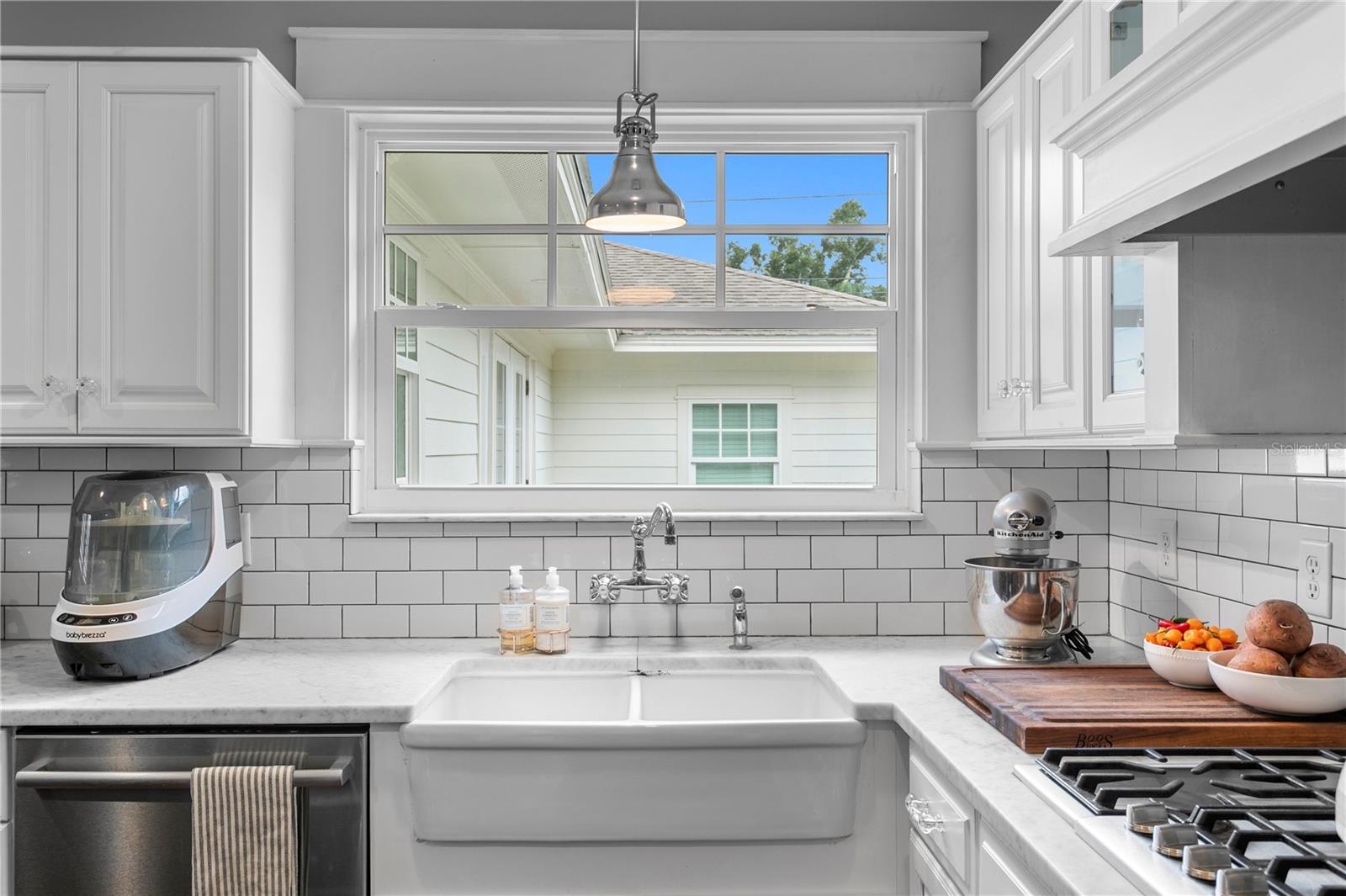 310 26TH Ave N ST PETERSBURG, FL 33704