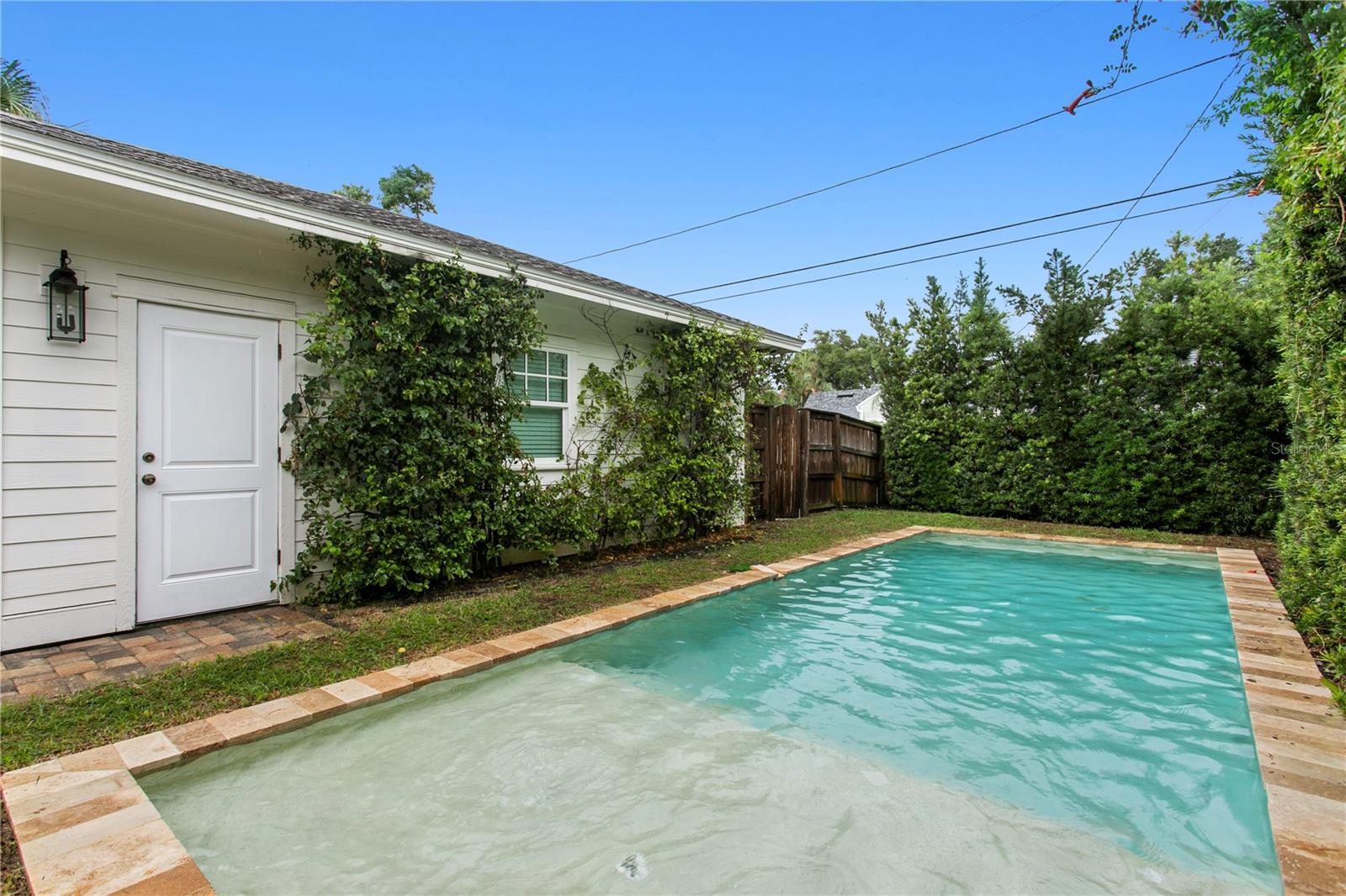 310 26TH Ave N ST PETERSBURG, FL 33704