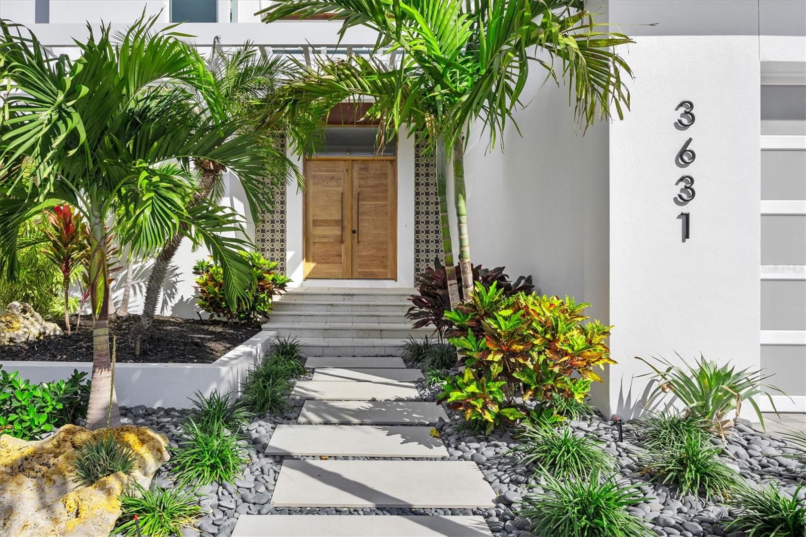 3631 SAN REMO Ter SARASOTA, FL 34239