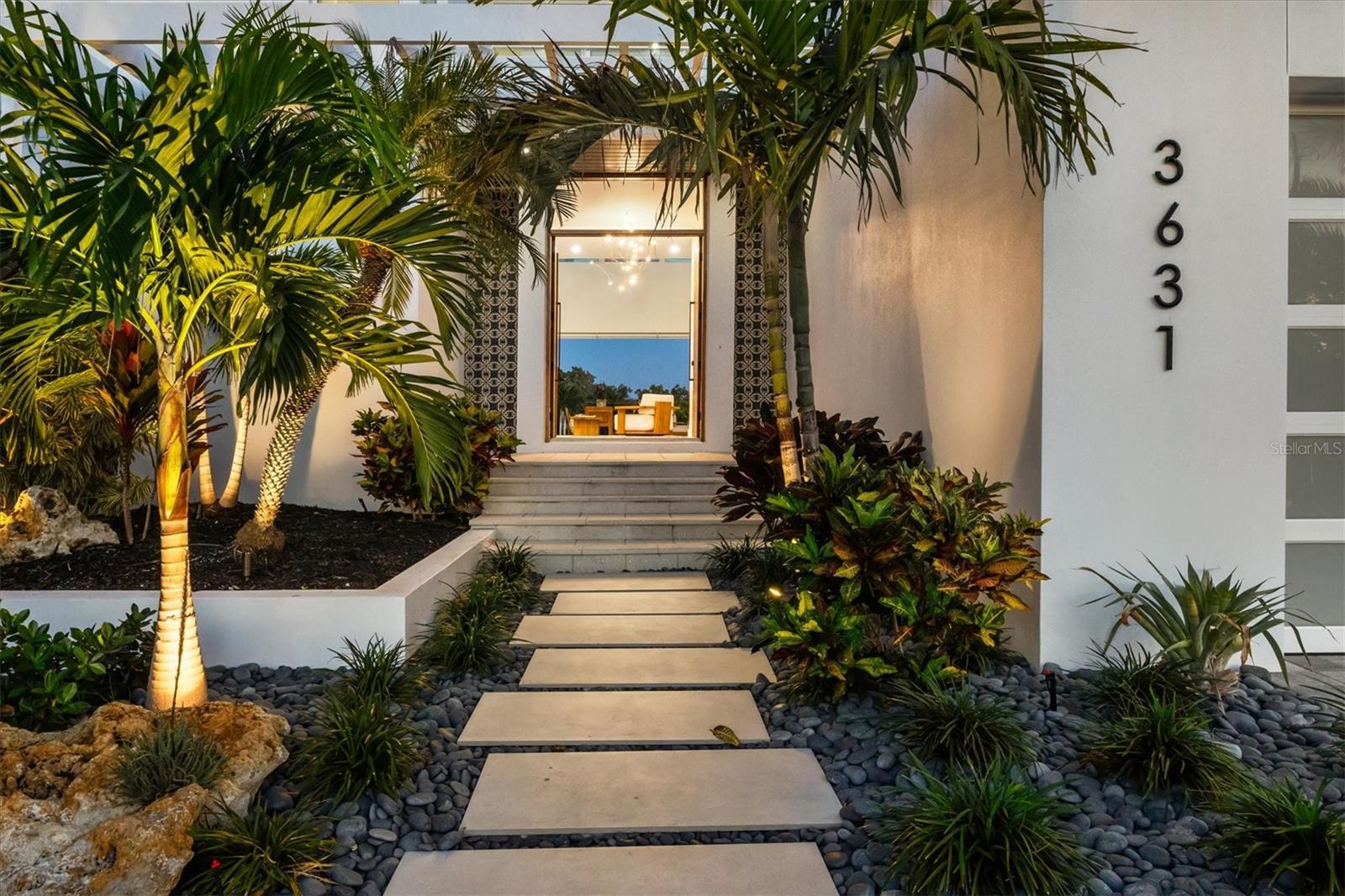 3631 SAN REMO Ter SARASOTA, FL 34239