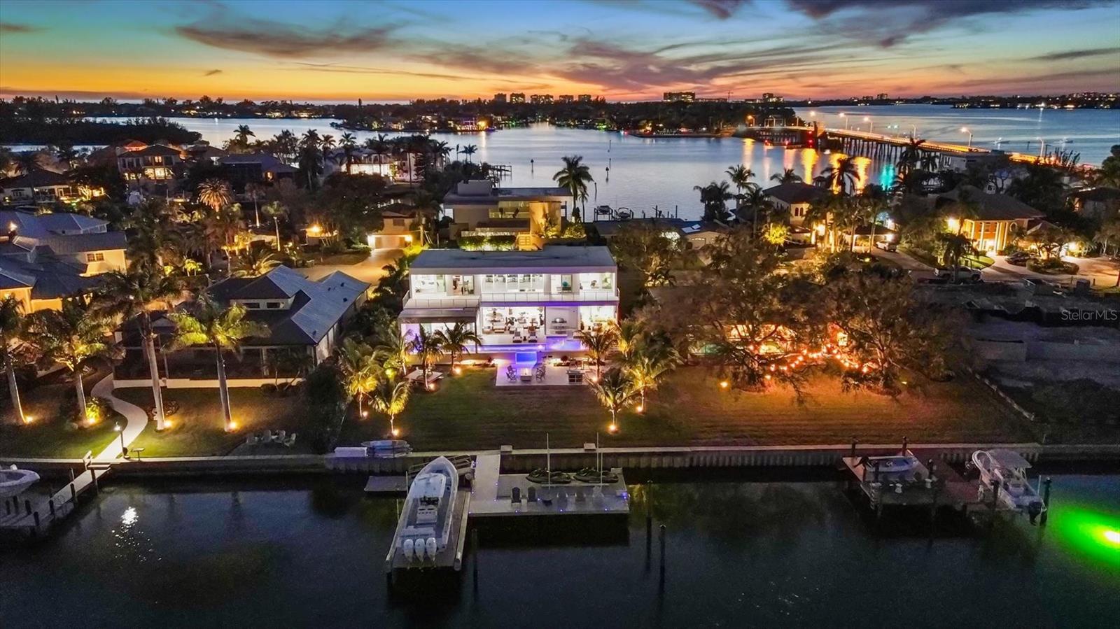 3631 SAN REMO Ter SARASOTA, FL 34239