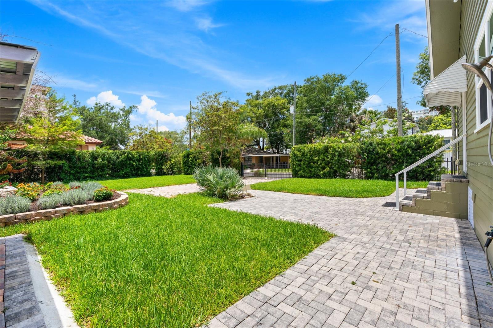 900 E PINE St ORLANDO, FL 32801