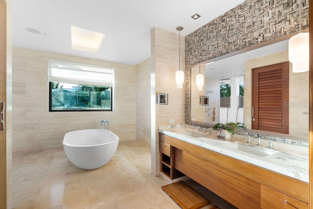 200 Dorado Beach Drive WEST Bch RESIDENCES #3141-3142 DORADO, PR 00646