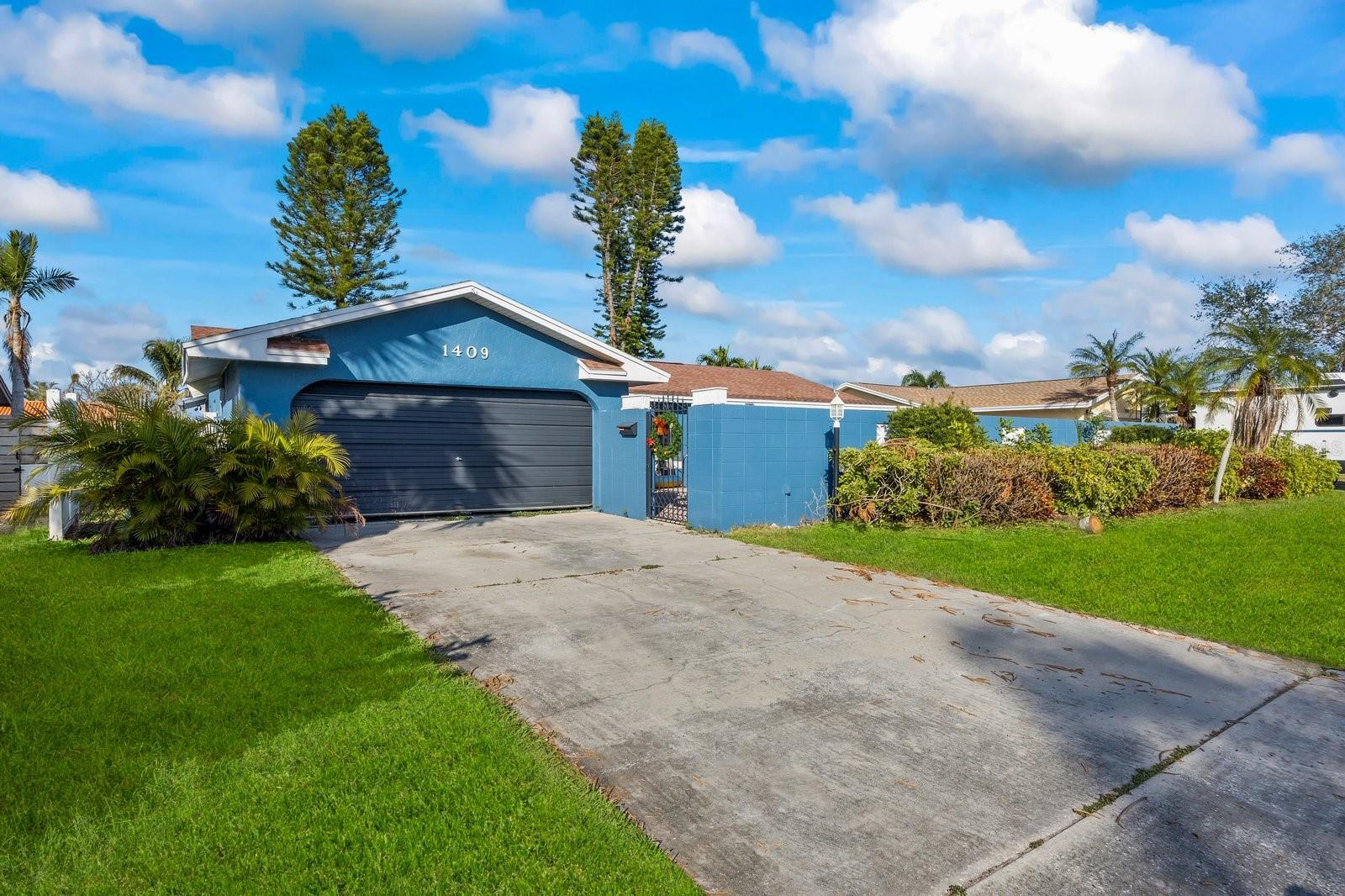 1409 NE 49TH Ave ST PETERSBURG, FL 33703