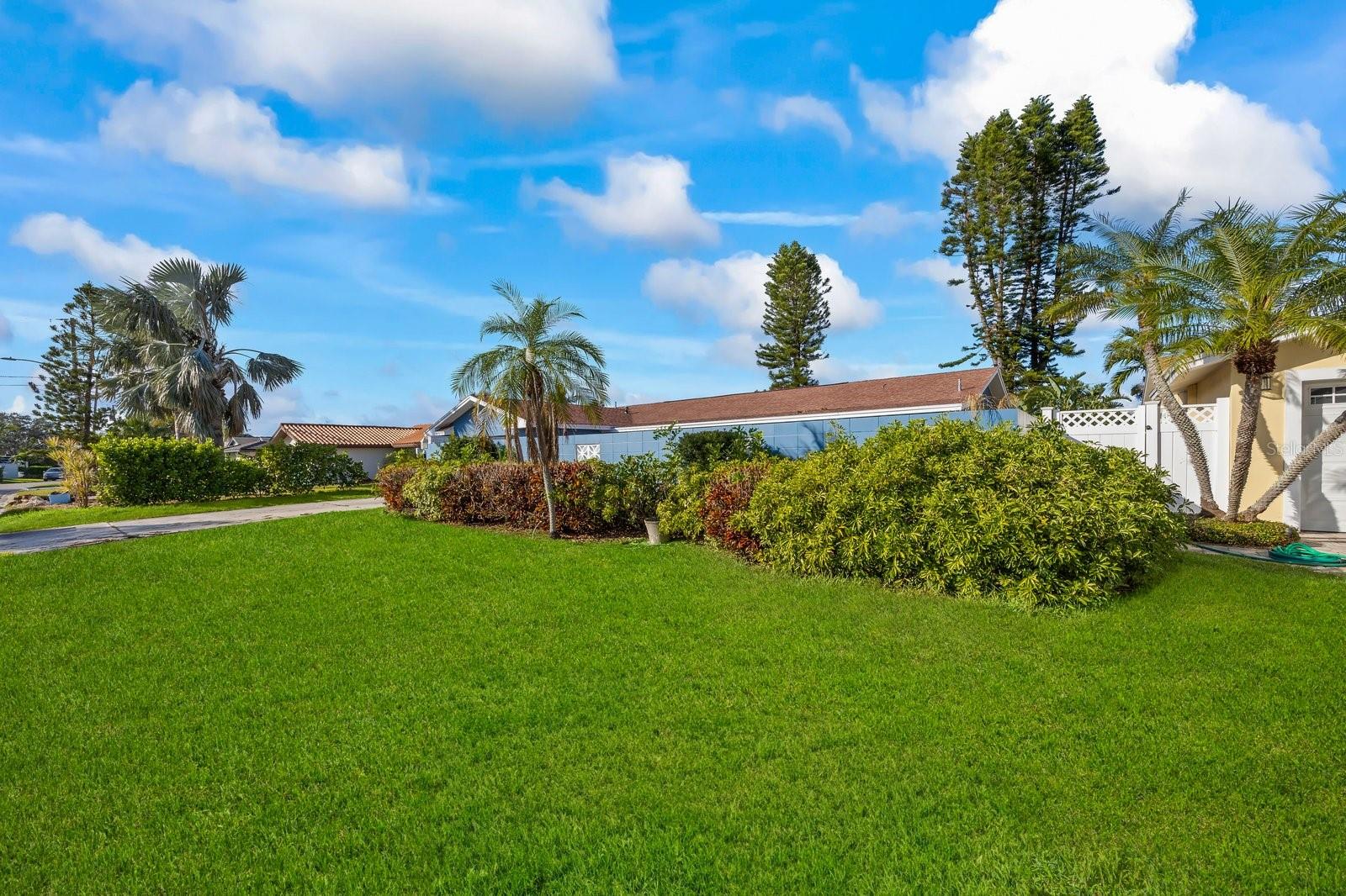 1409 NE 49TH Ave ST PETERSBURG, FL 33703