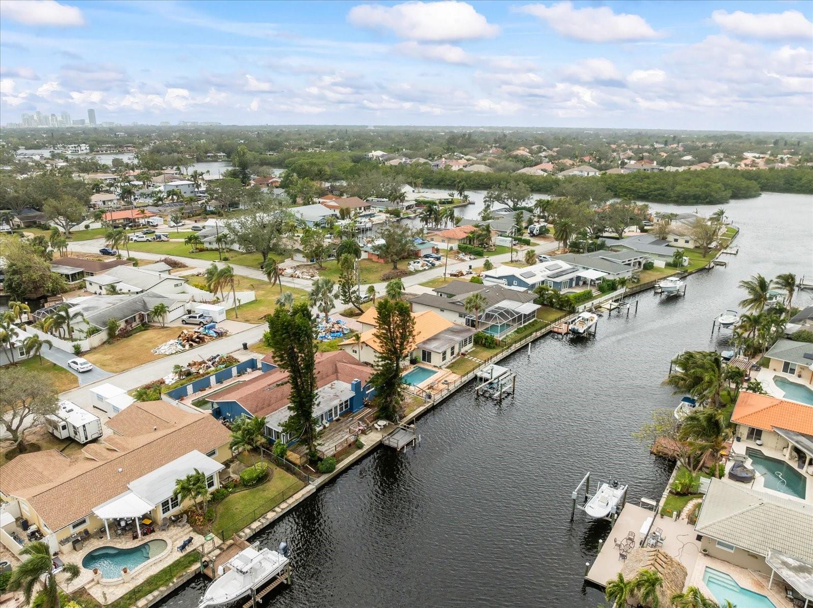 1409 NE 49TH Ave ST PETERSBURG, FL 33703